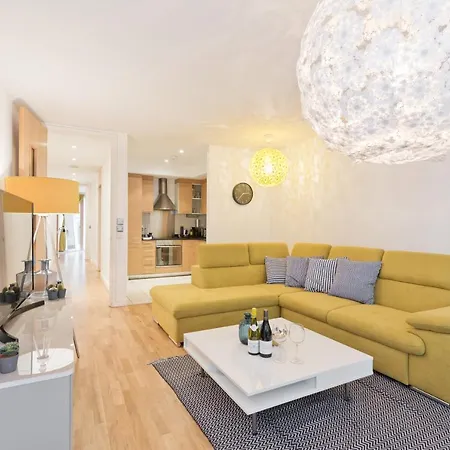 Sweet - Lovely Riverside Apartment Dublin
