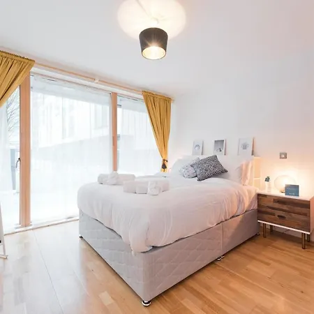 Sweet - Lovely Riverside Apartment Dublin